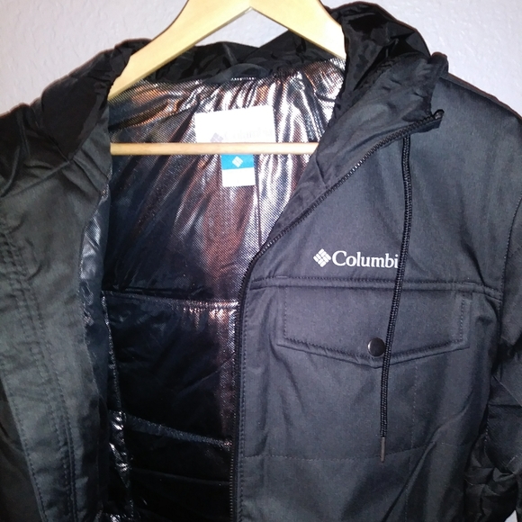 NWT- Columbia water resistant jacket - Picture 7 of 8